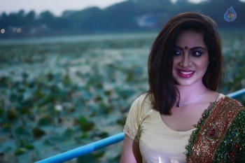 Arshi Khan New Photos - 11 of 21