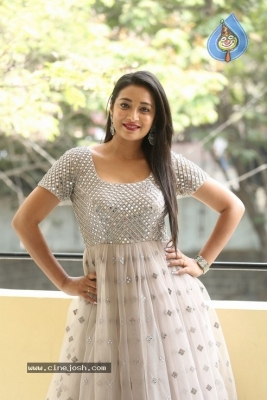 Bhanu Sri Stills - 7 of 17