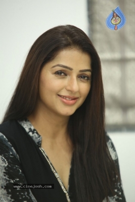 Bhumika Chawla Pictures - 2 of 38