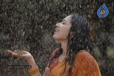 Catherine in Vadaladu Movie - 11 of 42