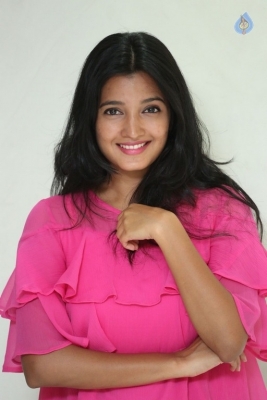 Deepthi Shetty New Gallery - 4 of 21