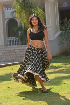 Hebah Patel New Gallery - 44 of 62