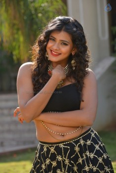 Hebah Patel New Gallery - 60 of 62