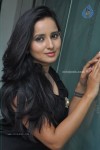 Ishika Singh Hot Pics - 77 of 134