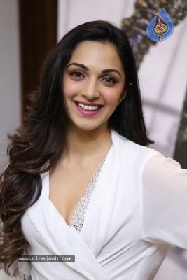 Kiara Advani Photos - 4 of 40