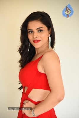 Kriti Garg Photos - 16 of 21