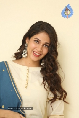 Lavanya Tripathi Photos - 15 of 21