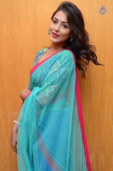 Madhu Shalini Latest Images - 4 of 42