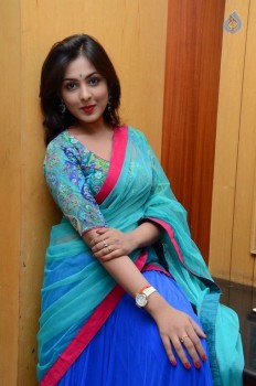 Madhu Shalini Latest Images - 13 of 42