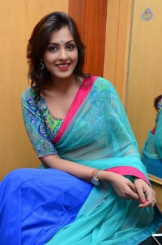 Madhu Shalini Latest Images - 19 of 42