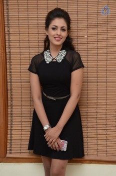 Madhu Shalini New Images - 14 of 38