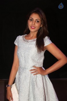 Madhu Shalini New Pics - 24 of 25