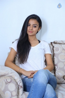 Mahima Makwana Latest Photos - 20 of 42