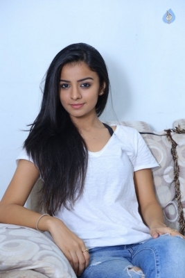 Mahima Makwana Latest Photos - 32 of 42