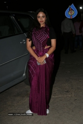 Malavika Nair New Photos - 16 of 21