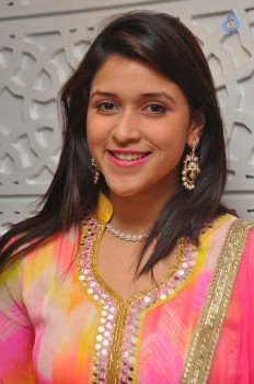 Mannara Chopra Latest Photos - 21 of 29