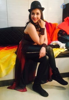 Mannara Chopra New Photos - 15 of 21