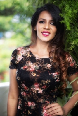 Meera Mitun Stills - 3 of 9