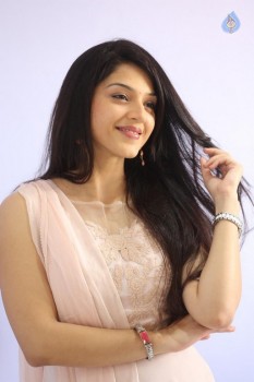 Mehrene Kaur Pirzada Photos - 43 of 43