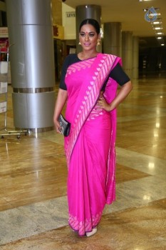 Mumaith Khan Photos - 8 of 14