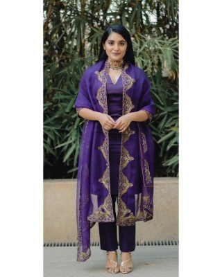 Nivetha Thomas Photos - 2 of 17