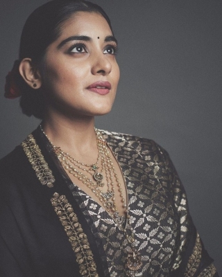 Nivetha Thomas Photos - 16 of 17