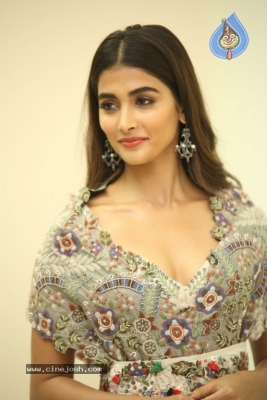 Pooja Hegde New Pics - 10 of 20