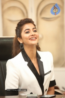 Pooja Hegde Stills - 19 of 34