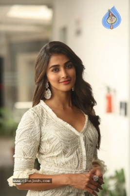 Pooja Hegde Stills - 10 of 18