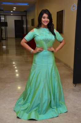 Pooja Jhaveri Pics - 17 of 29