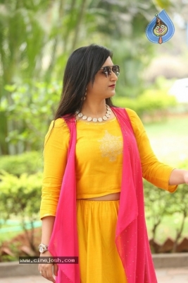 Poonam Sharma Stills - 15 of 33