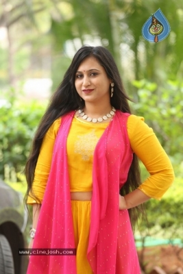 Poonam Sharma Stills - 16 of 33