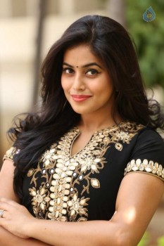 Poorna Latest Photos - 4 of 42