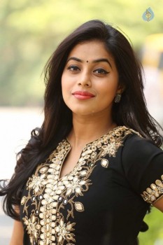 Poorna Latest Photos - 9 of 42