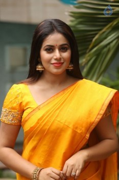 Poorna New Gallery - 25 of 40