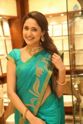 Pragya Jaiswal Images - 21 of 21