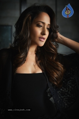 Pragya Jaiswal Latest Photoshoot - 8 of 21