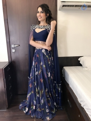 Raashi Khanna Latest Images - 4 of 11