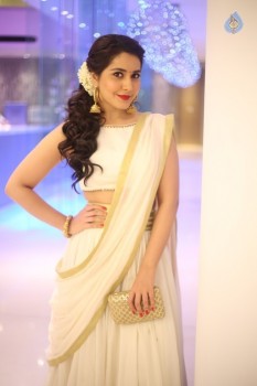 Raashi Khanna New Photos - 4 of 8