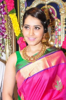 Raashi Khanna New Pics - 4 of 40