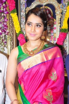 Raashi Khanna New Pics - 19 of 40