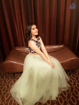 Raashi Khanna Pics - 6 of 10