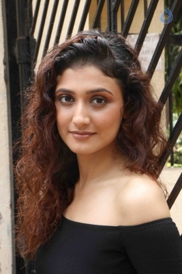 Ragini Khanna New Photos - 13 of 17