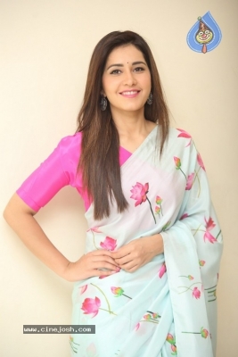 Rashi Khanna Pictures - 3 of 39