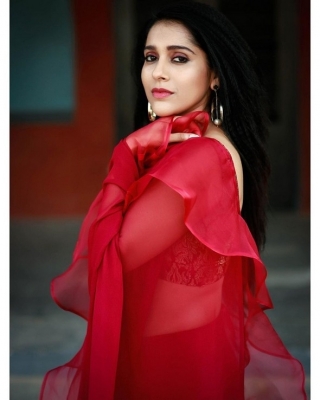 Rashmi Gautam Photos - 8 of 9