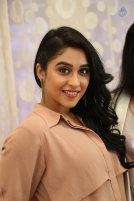 Regina Cassandra New Photos - 4 of 40