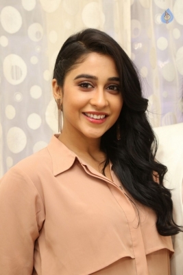 Regina Cassandra New Photos - 13 of 40