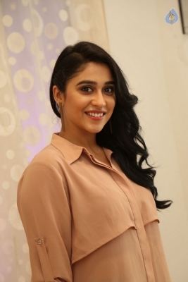 Regina Cassandra New Photos - 15 of 40