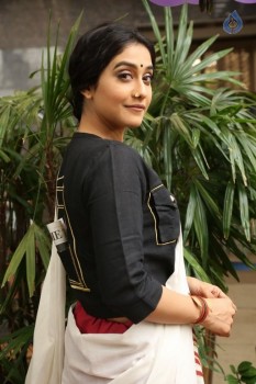 Regina Cassandra New Pics - 11 of 30