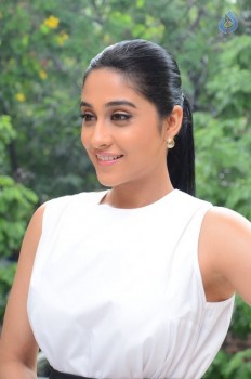 Regina Cassandra New Stills - 16 of 41